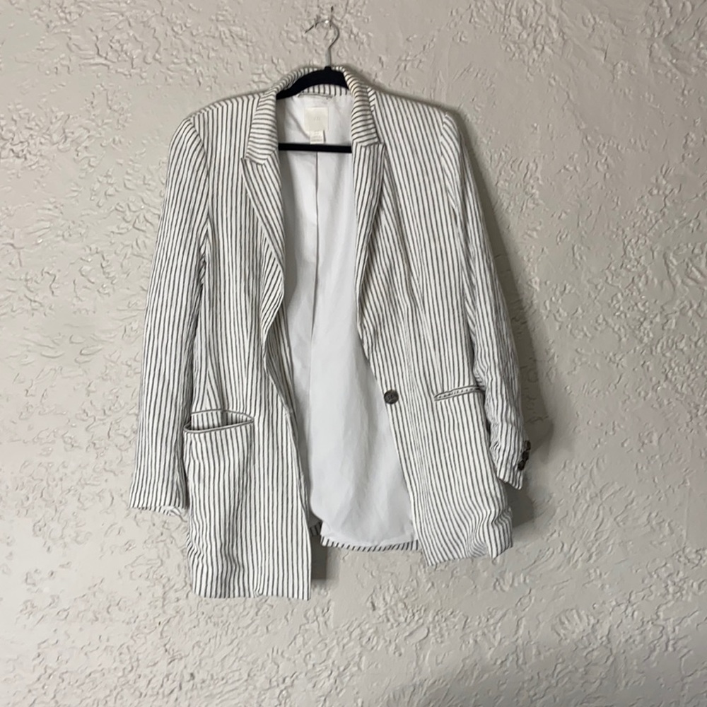 H&M cotton and polyester light weight blazer